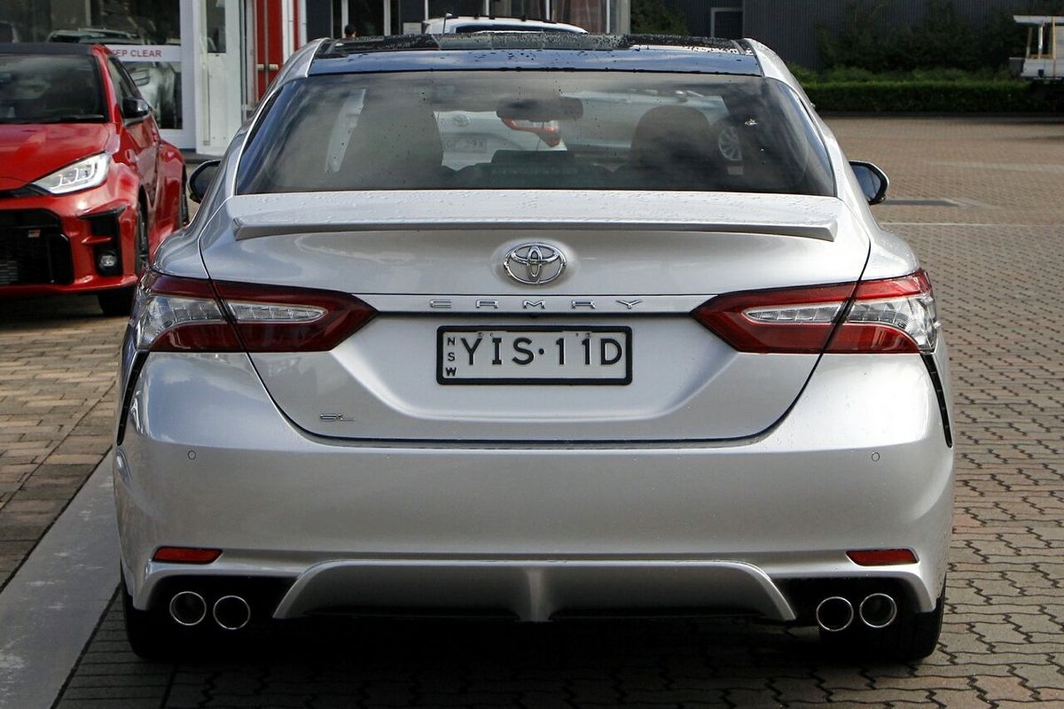 2018 Toyota Camry SL GSV70R