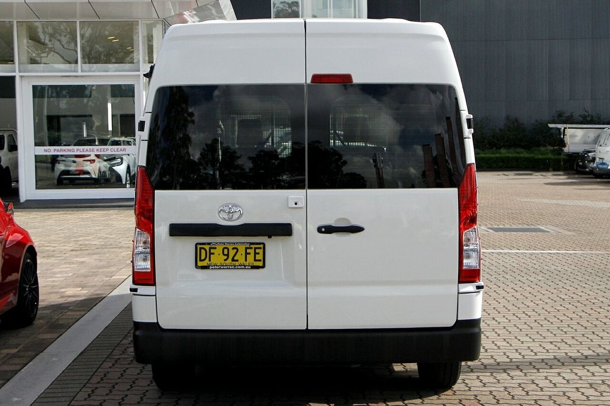 2022 Toyota Hiace GDH320R