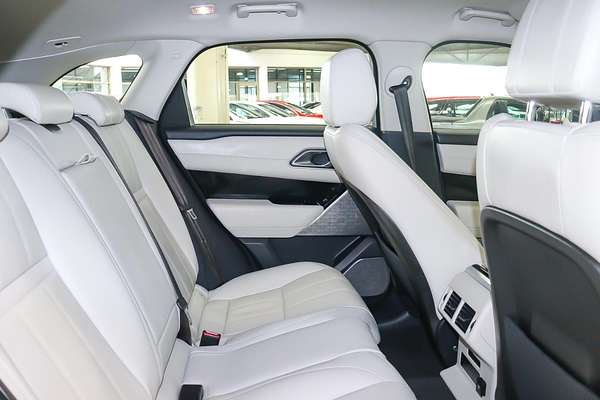 2018 Land Rover Range Rover Velar P250 SE L560