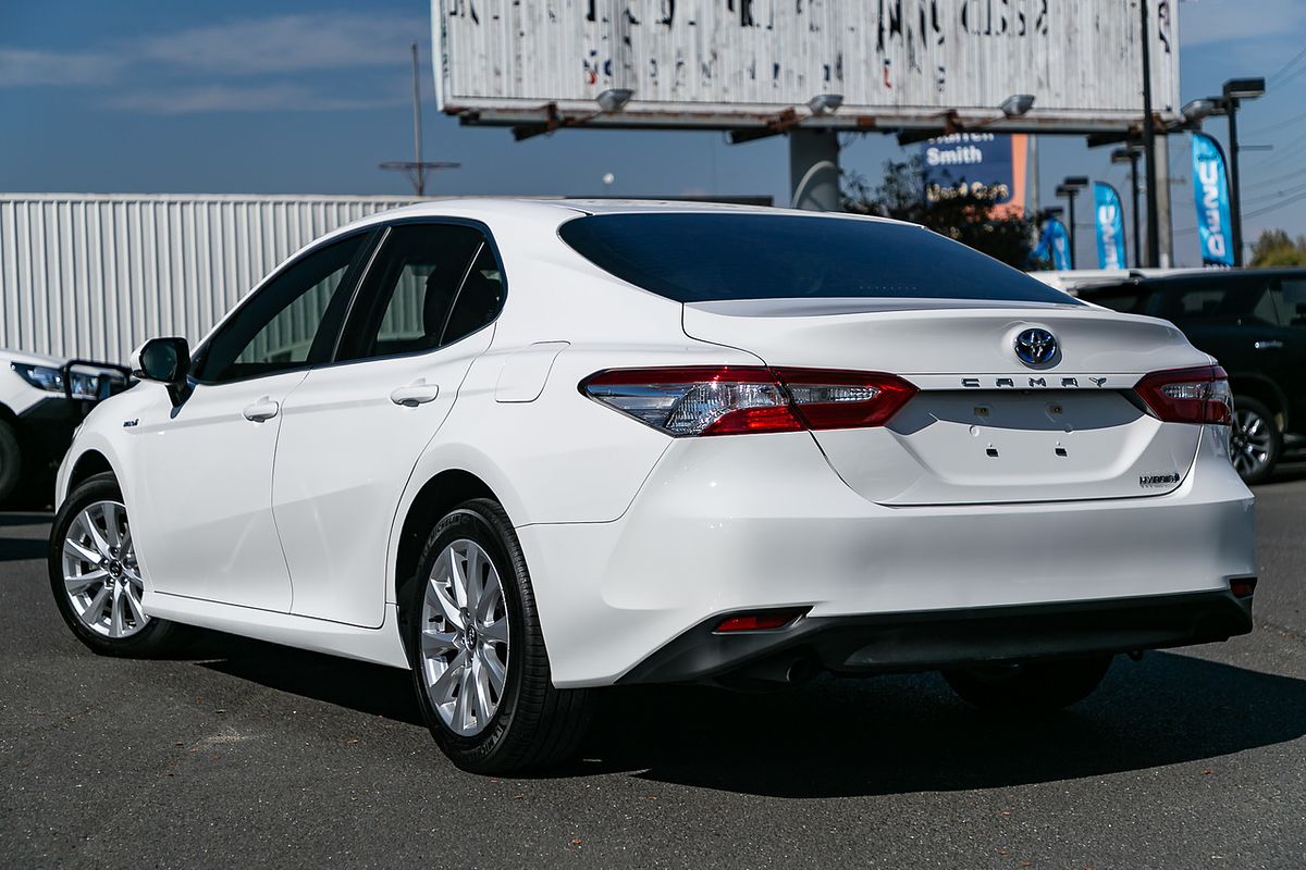 2019 Toyota Camry Hybrid