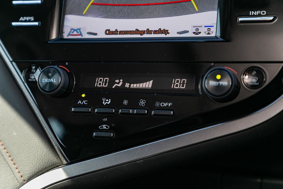 2019 Toyota Camry Hybrid