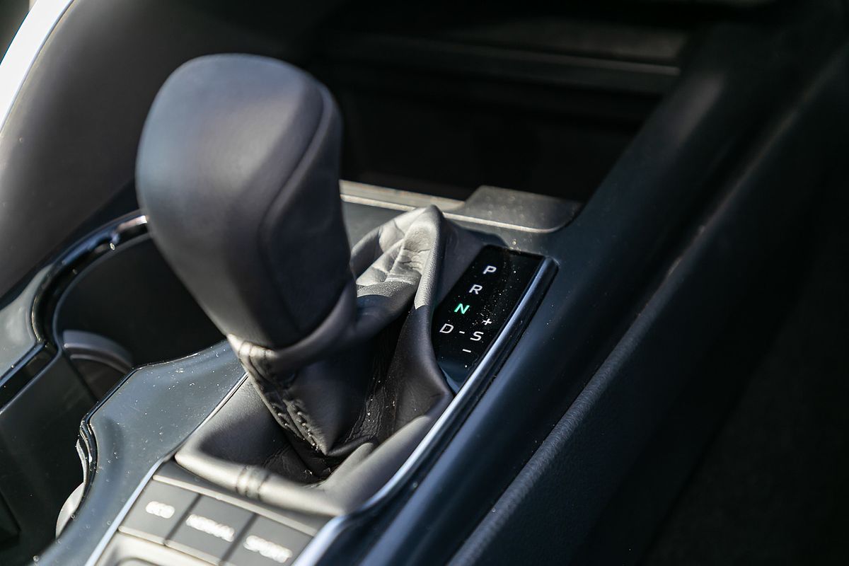 2019 Toyota Camry Hybrid