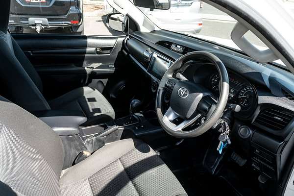 2018 Toyota Hilux Workmate TGN121R MY17 Rear Wheel Drive