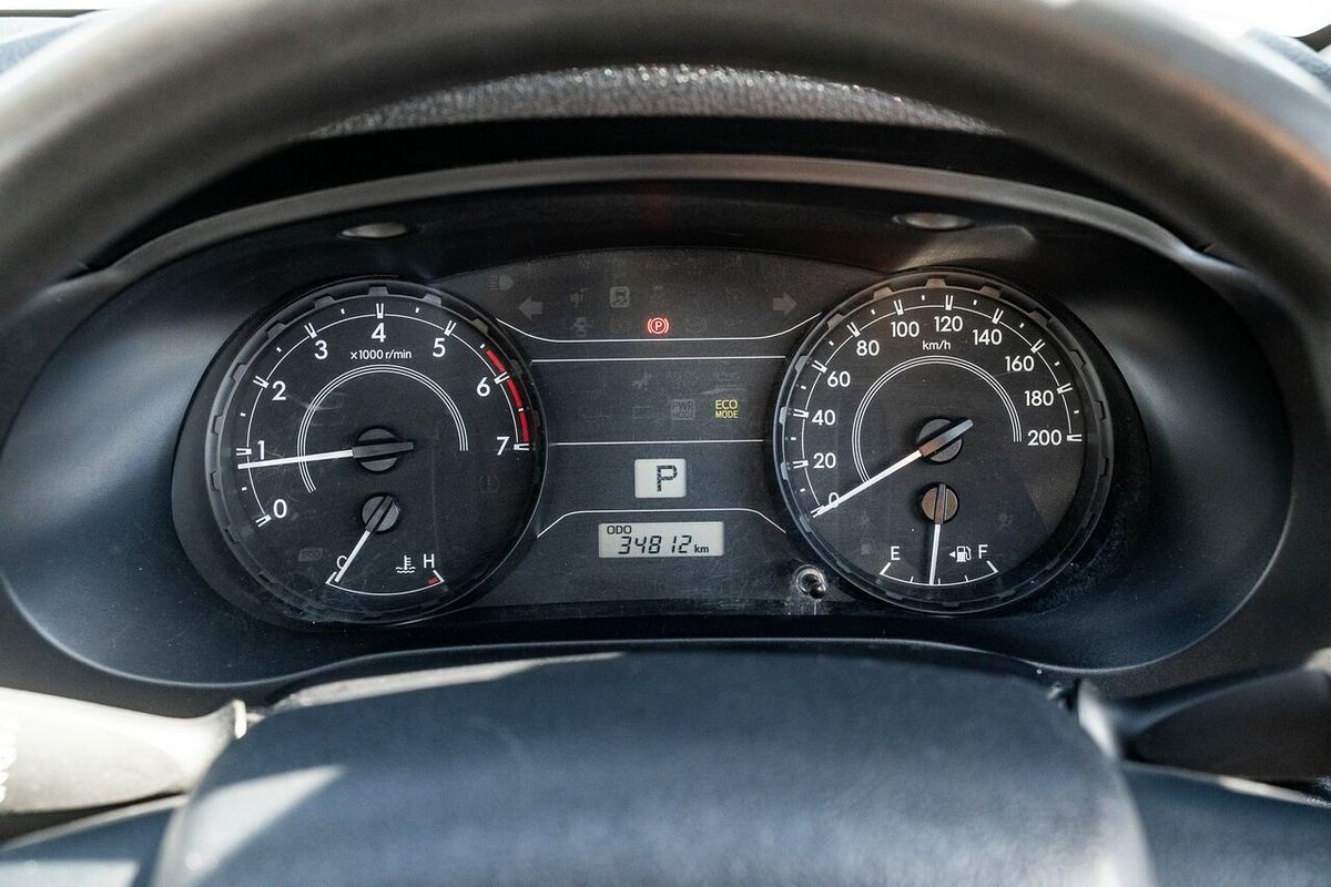 2018 Toyota Hilux Workmate TGN121R MY17 Rear Wheel Drive