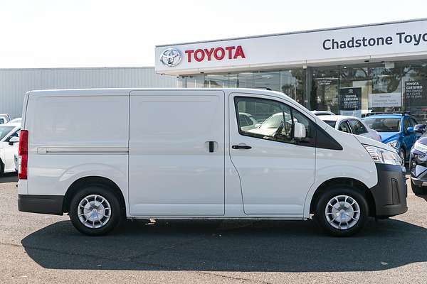 2020 Toyota HiAce