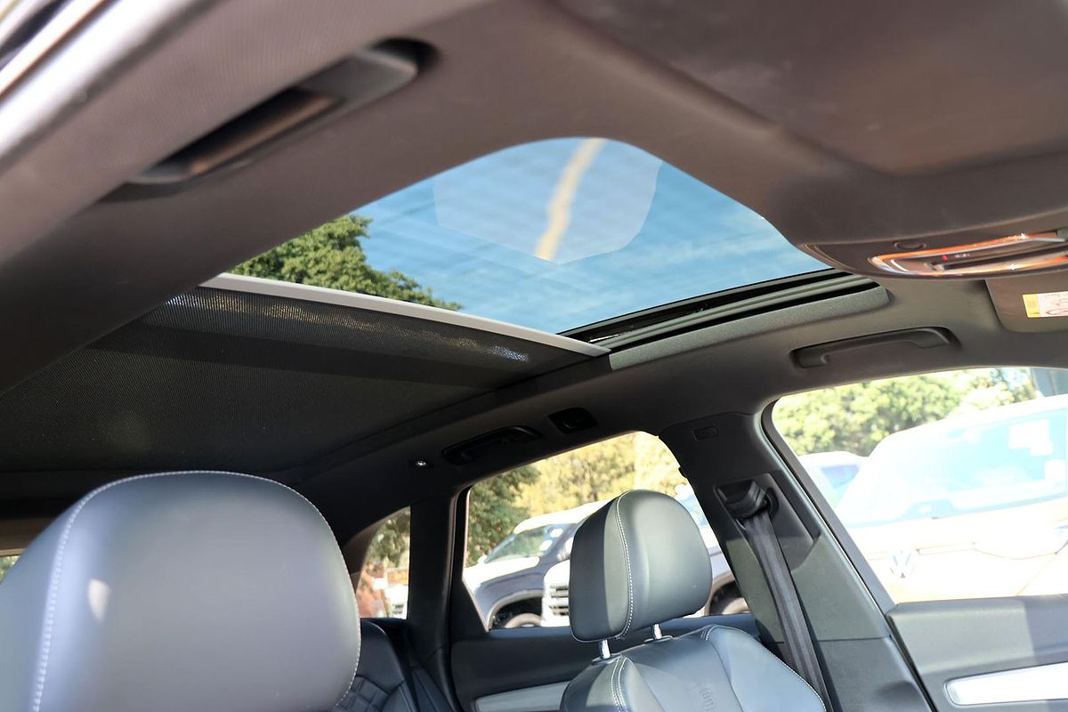2018 Audi SQ5 FY