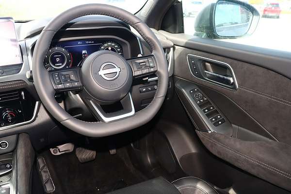 2025 Nissan QASHQAI Ti-L J12