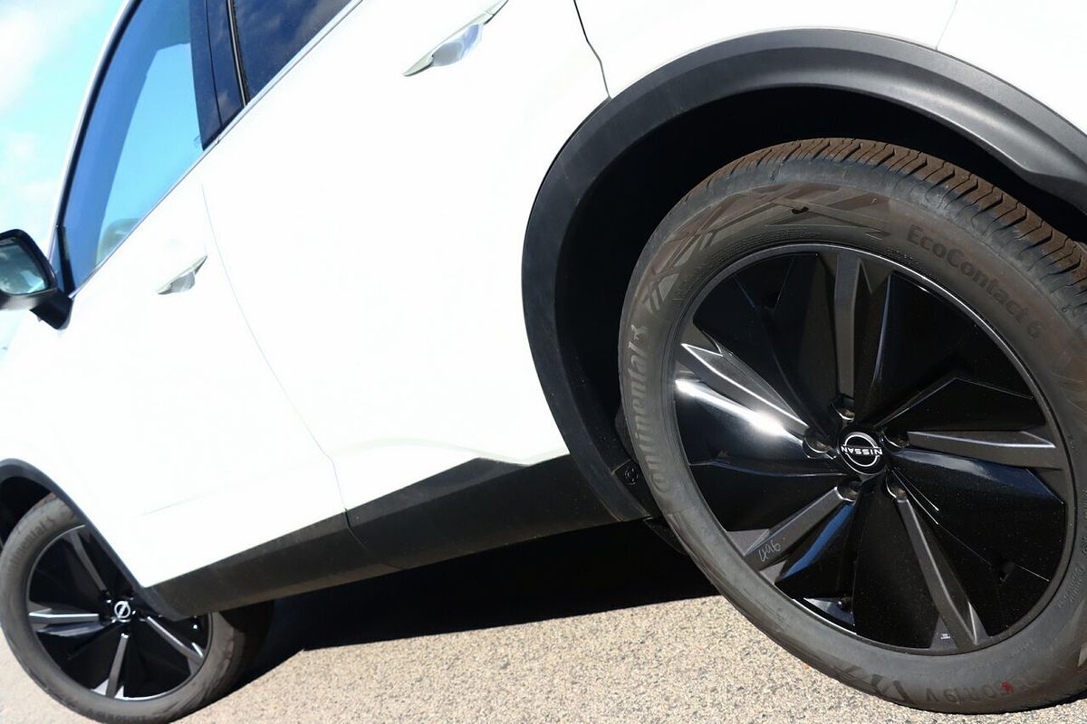2025 Nissan QASHQAI Ti J12
