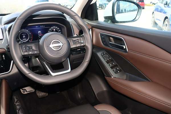 2025 Nissan QASHQAI Ti J12