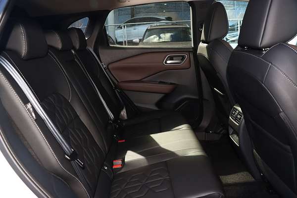 2025 Nissan QASHQAI Ti J12