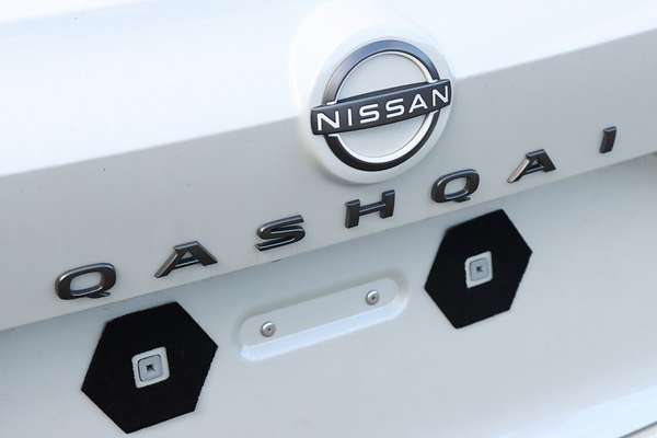 2025 Nissan QASHQAI Ti J12