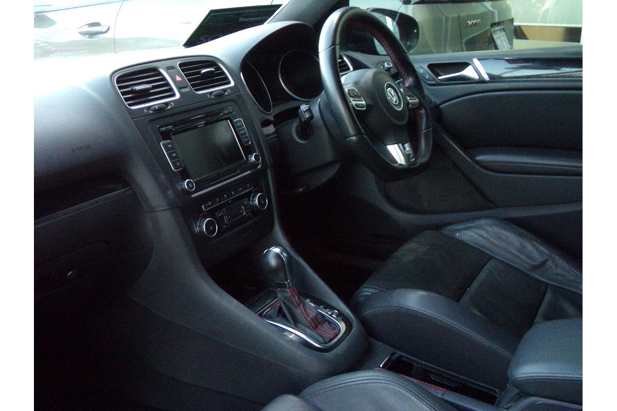 2010 Volkswagen Golf GTI VI
