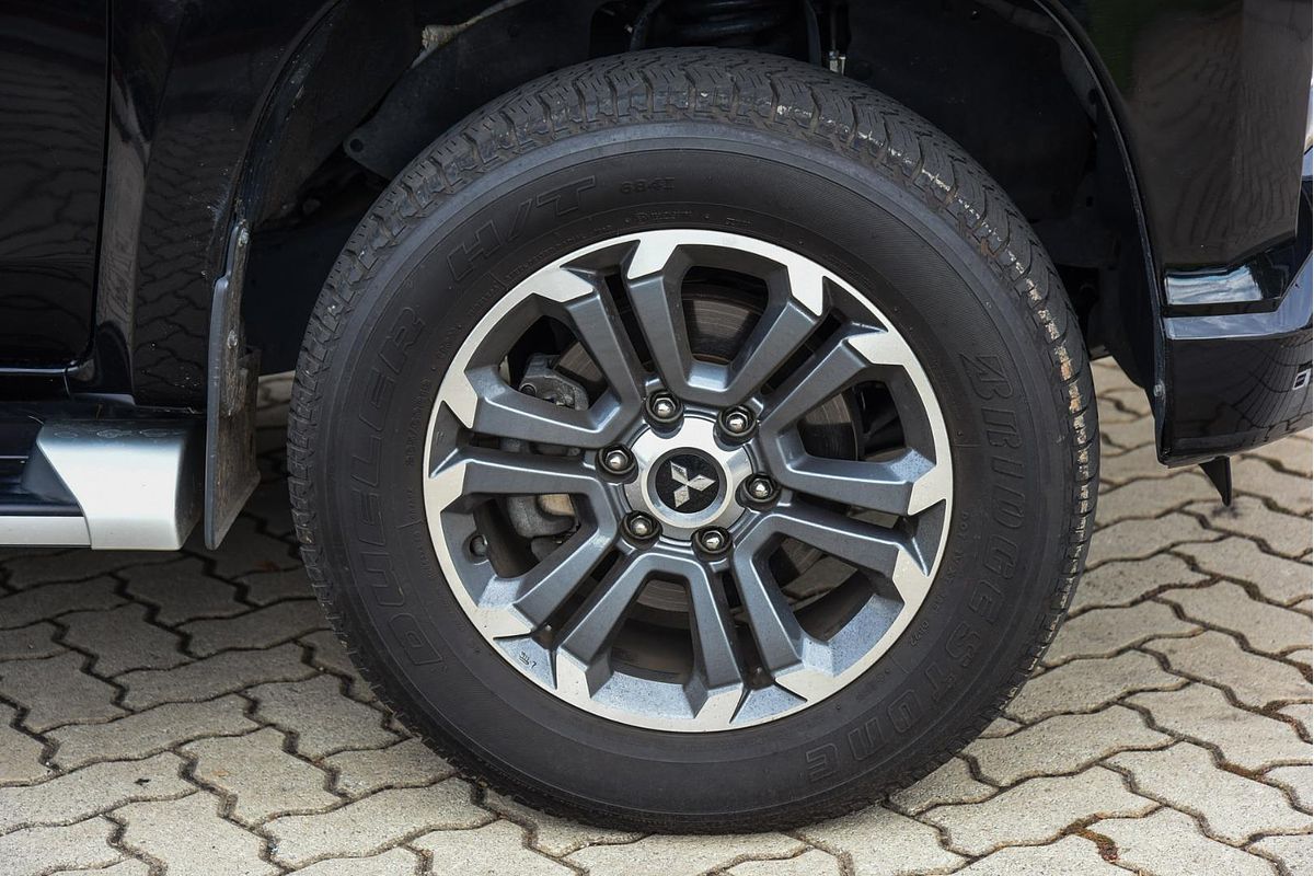 2022 Mitsubishi Triton GLS MR 4X4