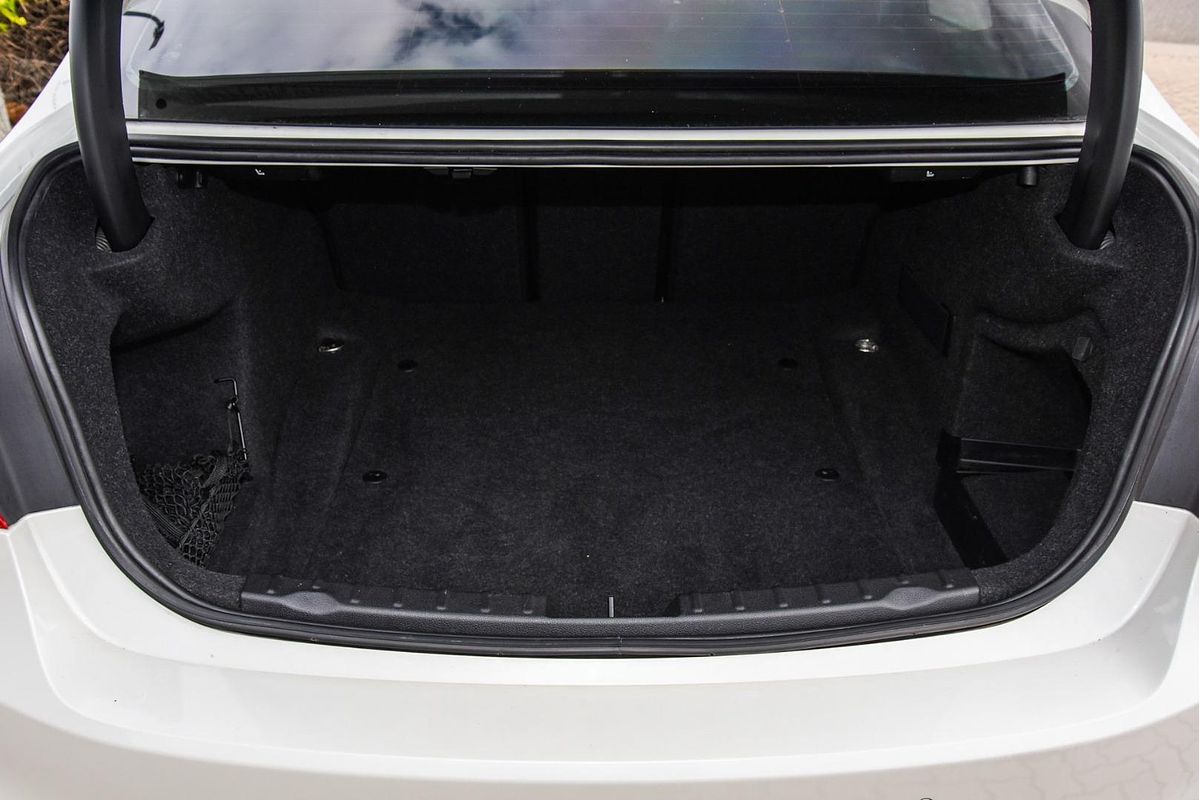 2012 BMW 3 Series 328i F30