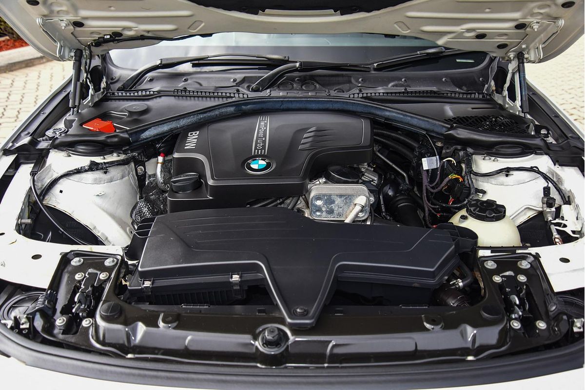 2012 BMW 3 Series 328i F30
