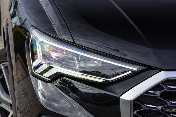 2020 Audi Q3 40 TFSI S line F3