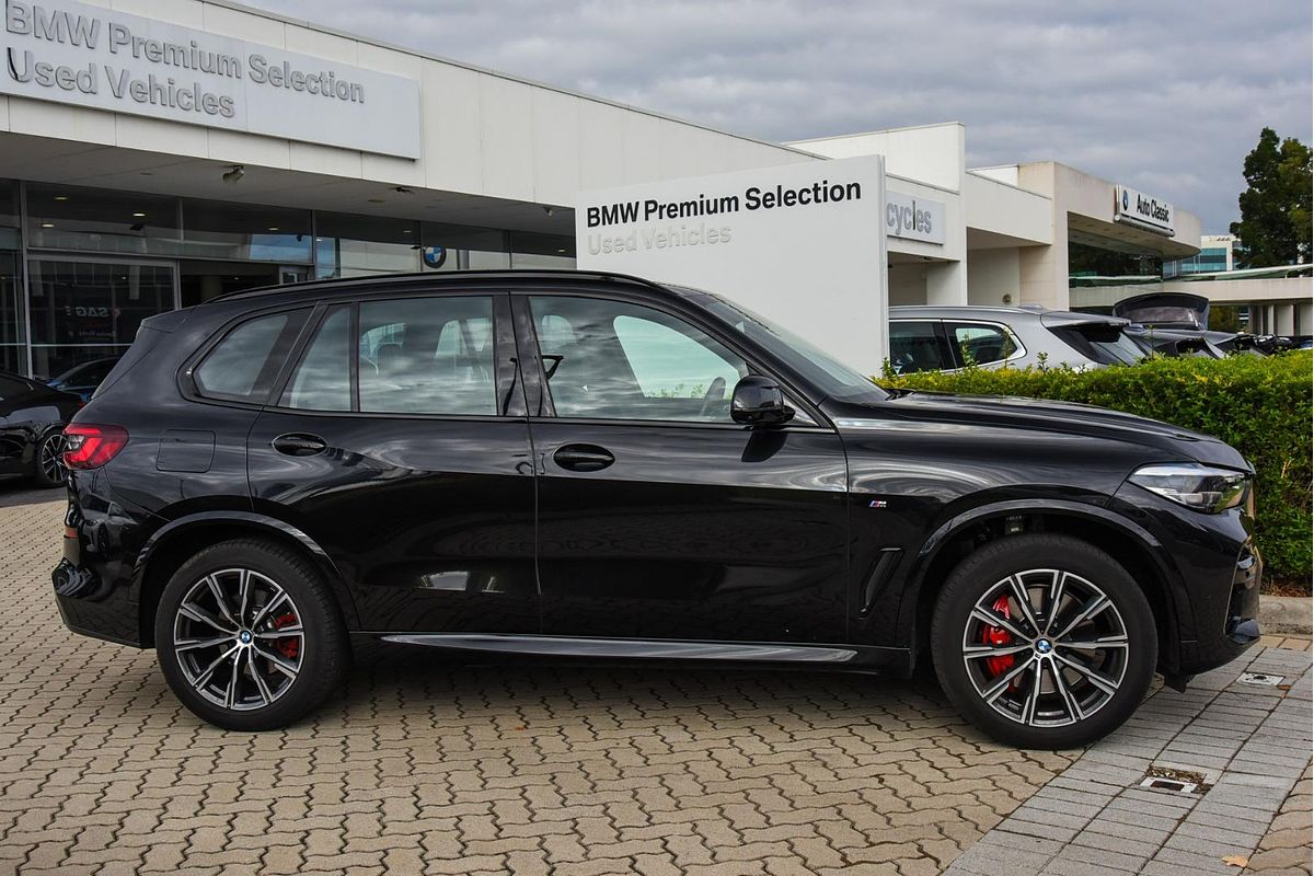 2022 BMW X5 xDrive40i M Sport G05