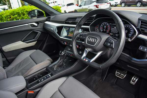 2020 Audi Q3 40 TFSI S line F3