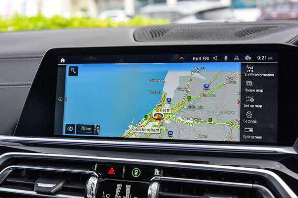 2022 BMW X5 xDrive40i M Sport G05