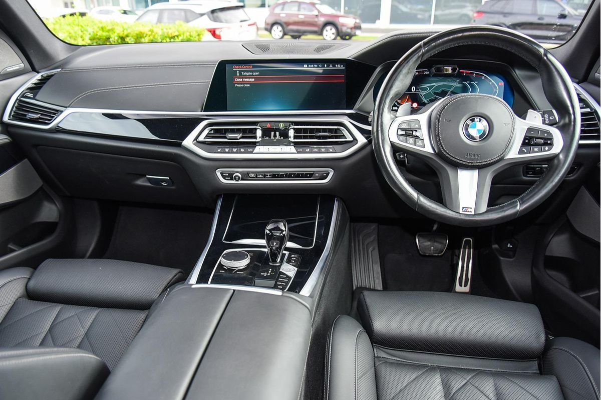 2022 BMW X5 xDrive40i M Sport G05