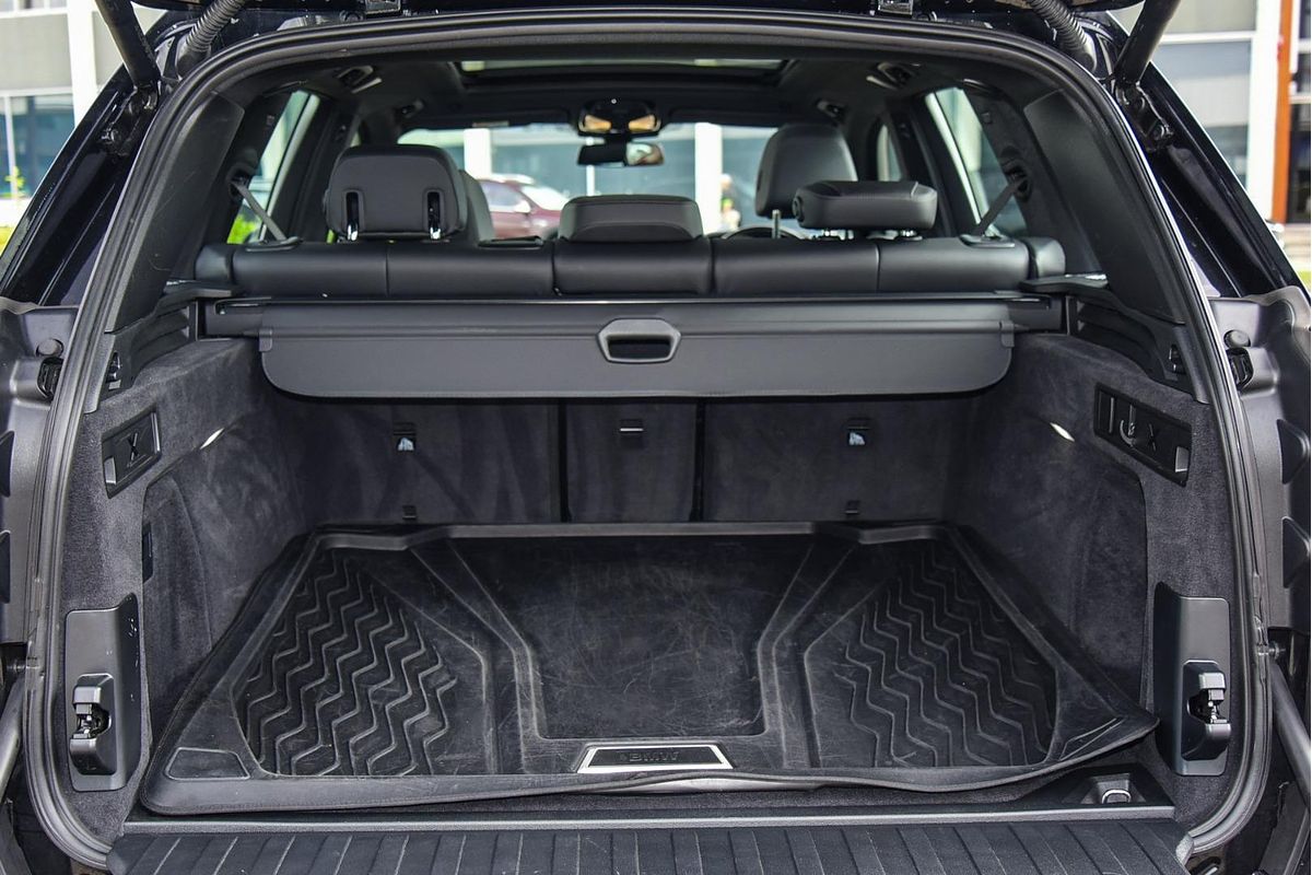 2022 BMW X5 xDrive40i M Sport G05