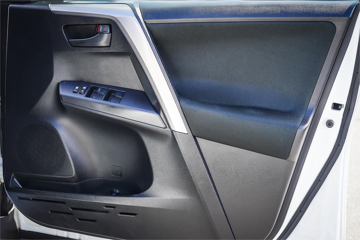 2018 Toyota RAV4 GX ALA49R