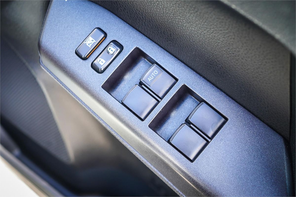 2018 Toyota RAV4 GX ALA49R
