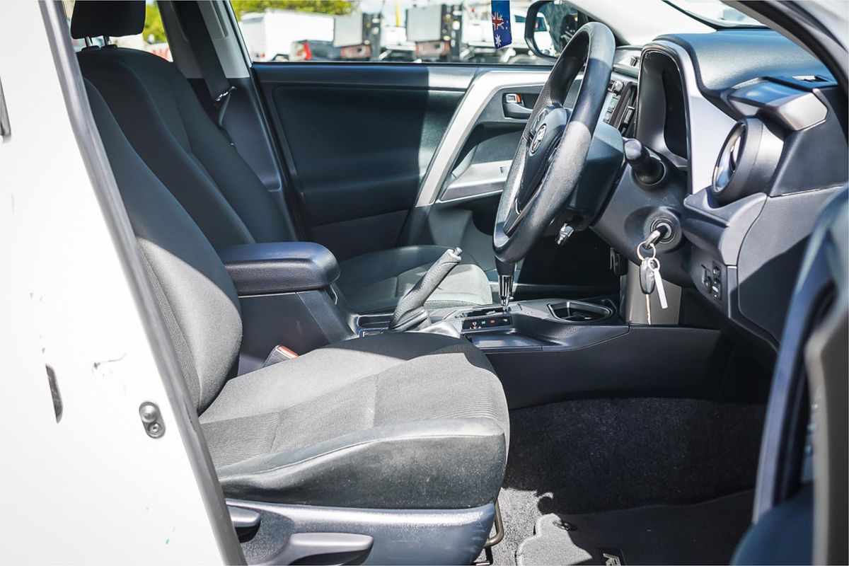 2018 Toyota RAV4 GX ALA49R