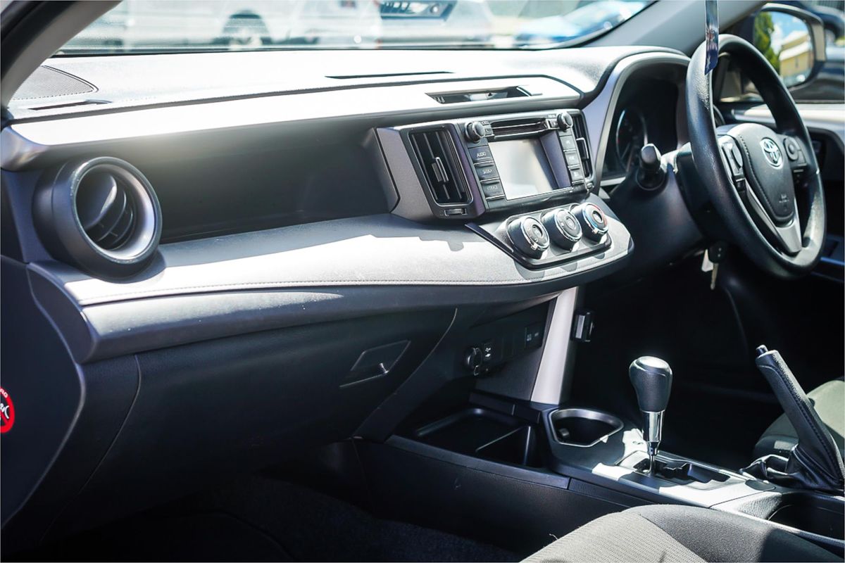 2018 Toyota RAV4 GX ALA49R