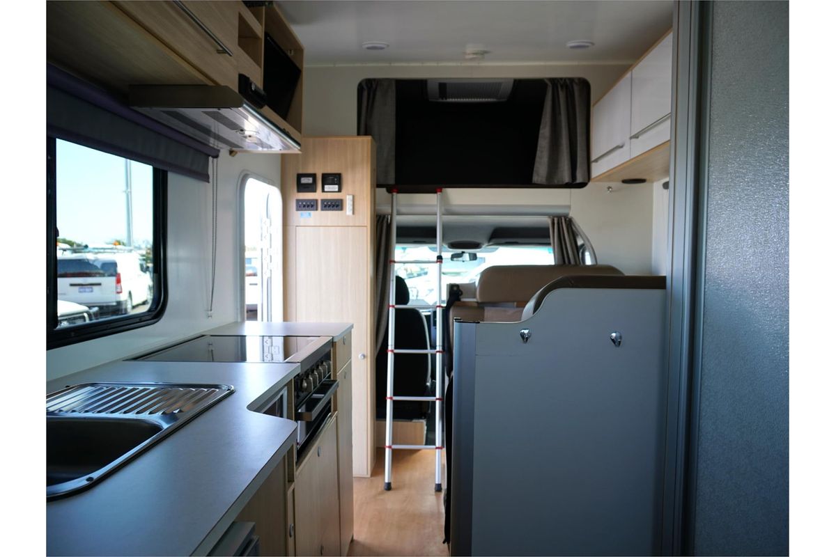2015 Mercedes-Benz Sprinter 516CDI NCV3 Rear Wheel Drive LWB