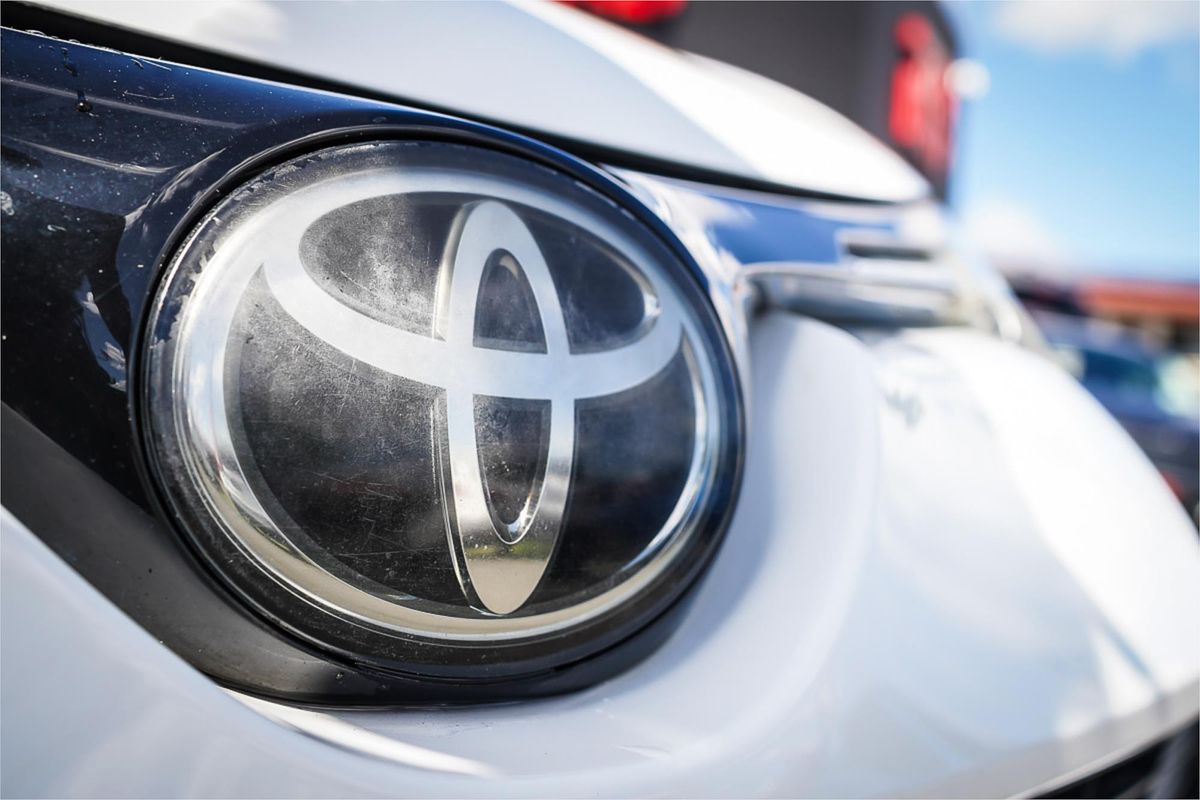 2018 Toyota RAV4 GX ALA49R
