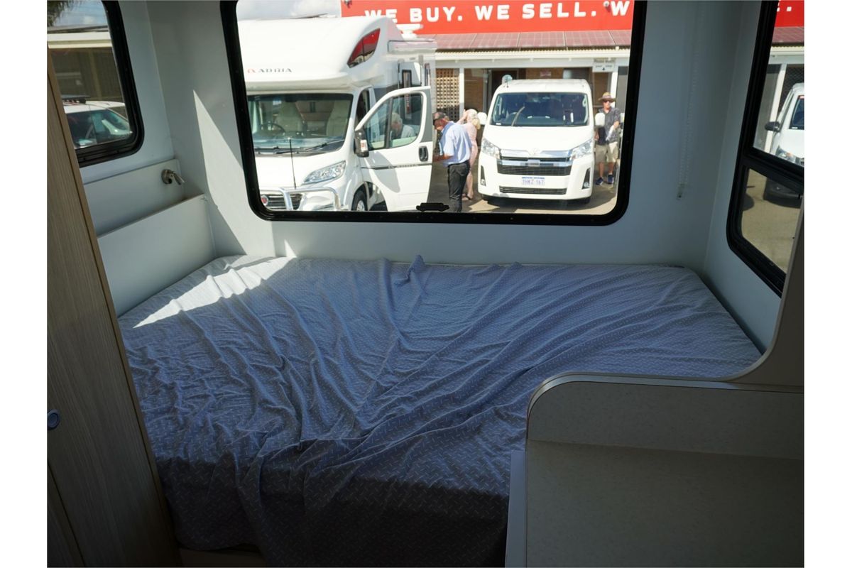 2015 Mercedes-Benz Sprinter 516CDI NCV3 Rear Wheel Drive LWB