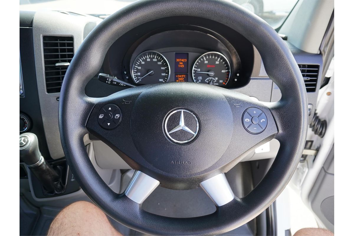 2015 Mercedes-Benz Sprinter 516CDI NCV3 Rear Wheel Drive LWB