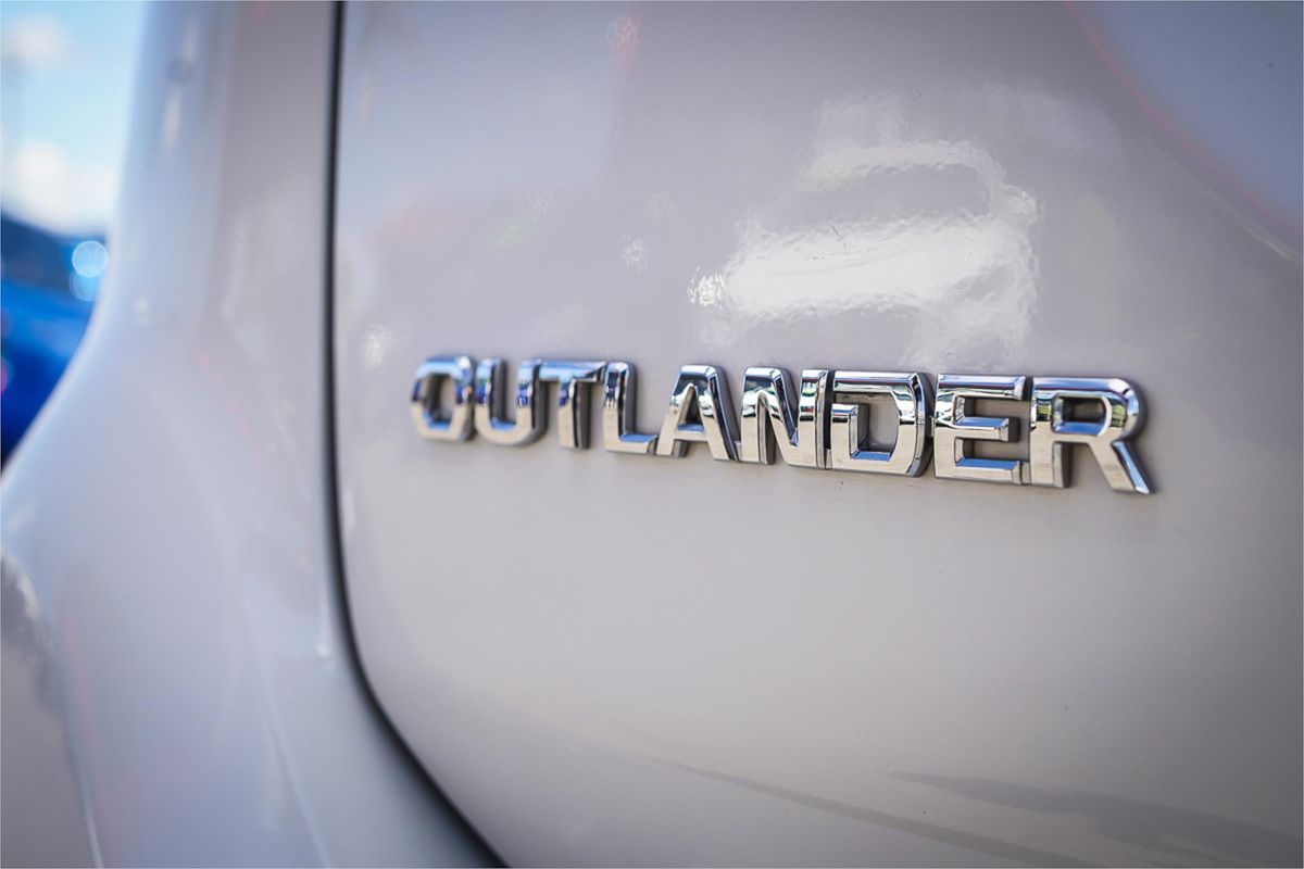 2018 Mitsubishi Outlander LS ZL