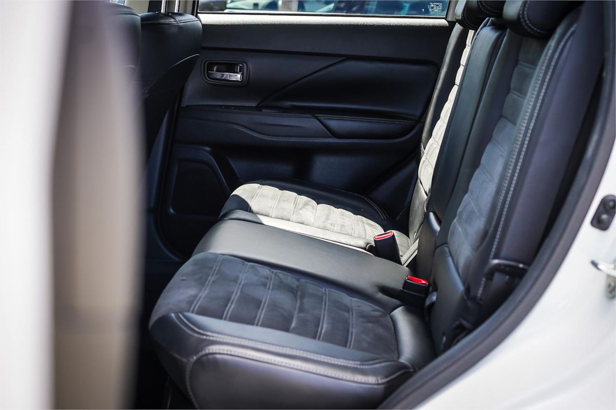 2018 Mitsubishi Outlander LS ZL