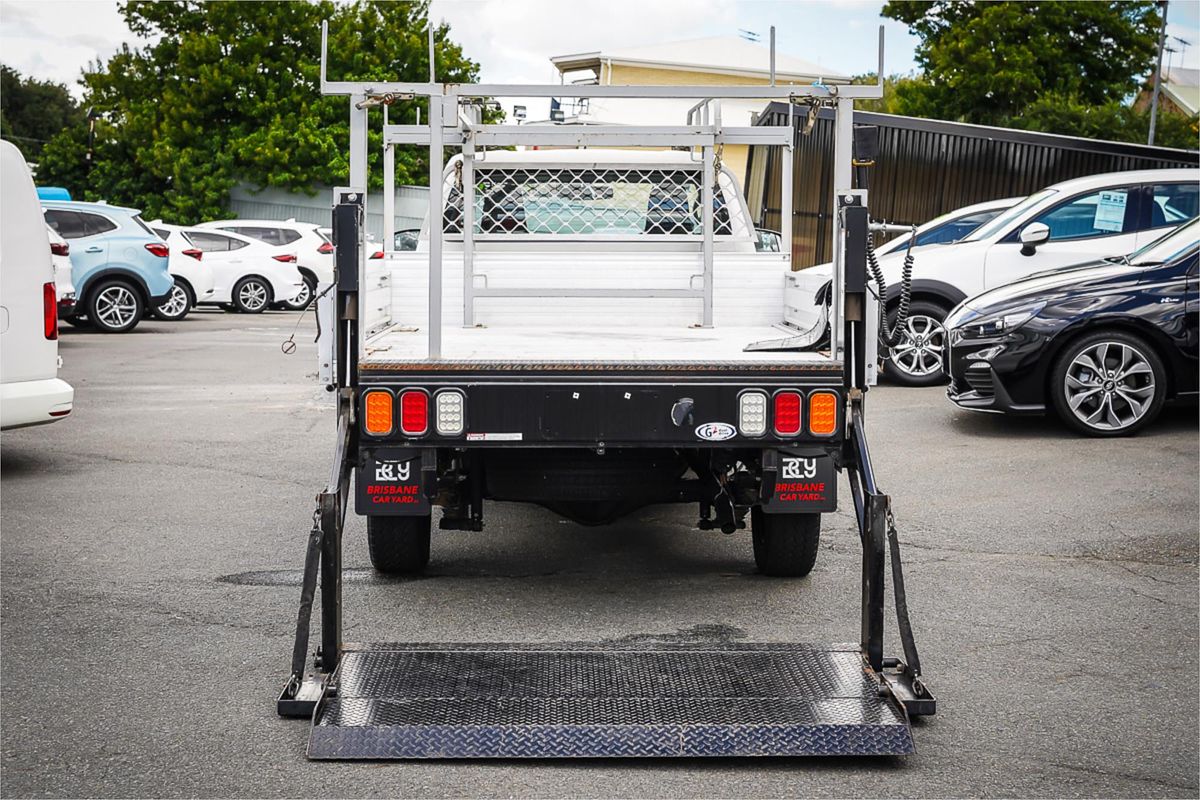 2019 Toyota Hilux Workmate TGN121R Rear Wheel Drive