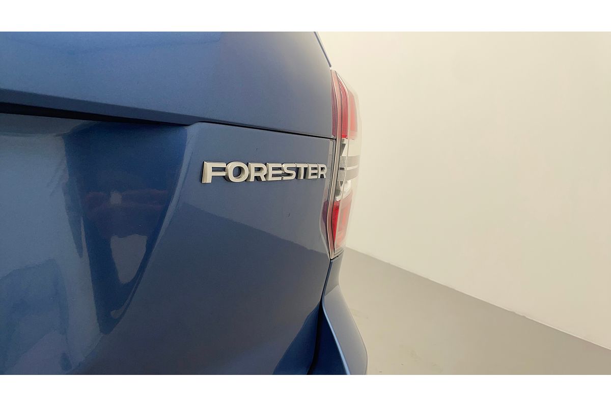2015 Subaru Forester 2.5i-L S4