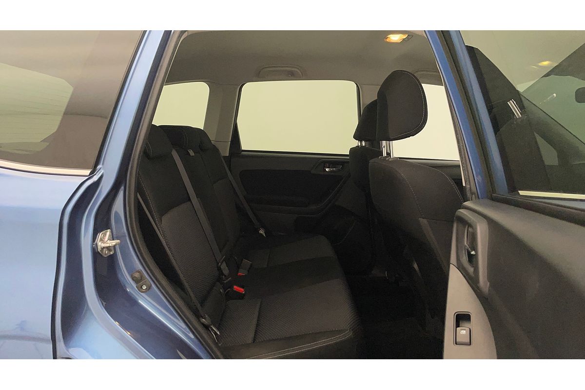 2015 Subaru Forester 2.5i-L S4