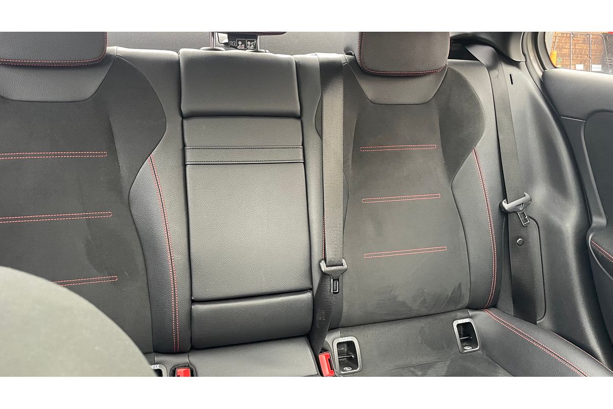 2020 Mercedes-Benz A-Class A250 V177