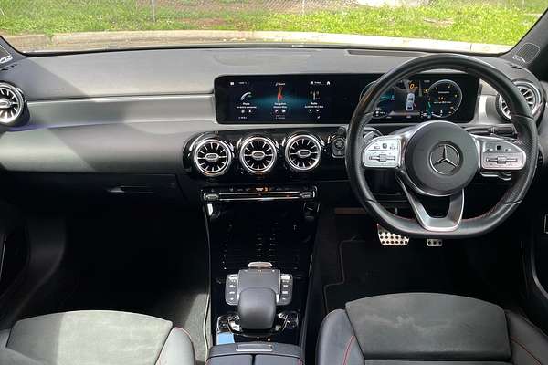 2020 Mercedes-Benz A-Class A250 V177