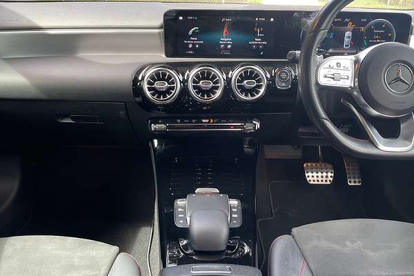 2020 Mercedes-Benz A-Class A250 V177