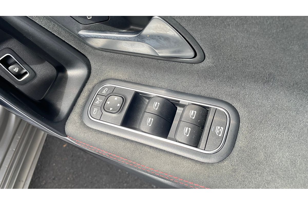 2020 Mercedes-Benz A-Class A250 V177