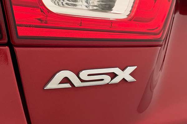 2019 Mitsubishi ASX ES XC