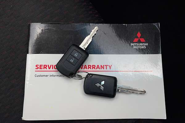 2019 Mitsubishi ASX ES XC