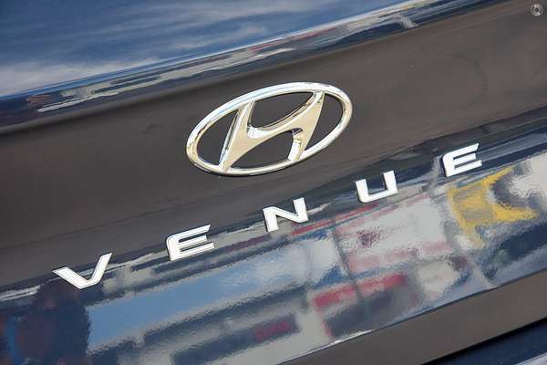 2025 Hyundai Venue Active QX.V5