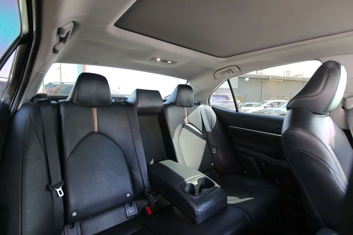 2018 Toyota Camry SL ASV70R
