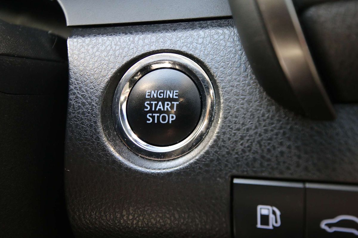 2018 Toyota Camry SL ASV70R