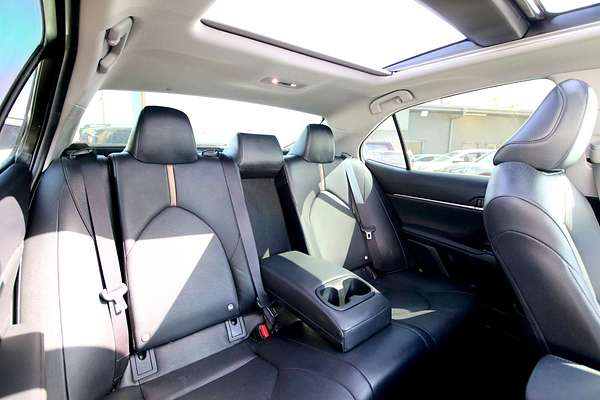 2018 Toyota Camry SL ASV70R