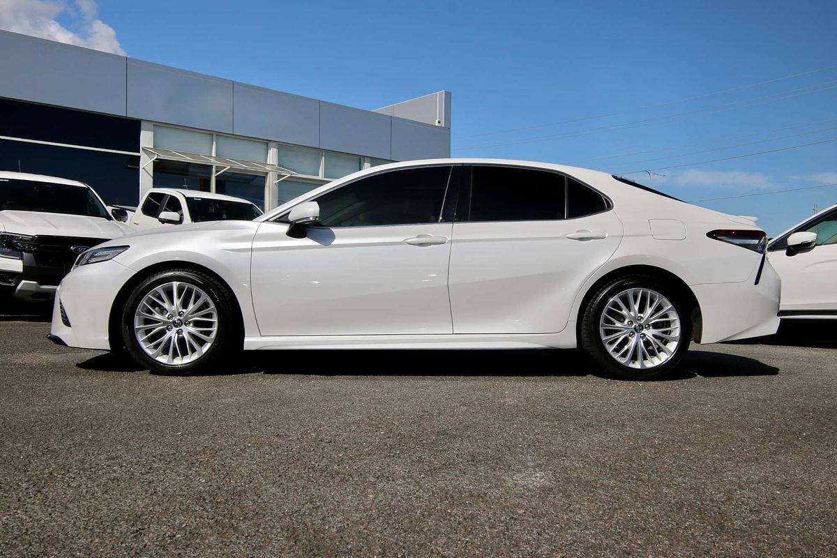 2018 Toyota Camry SL ASV70R