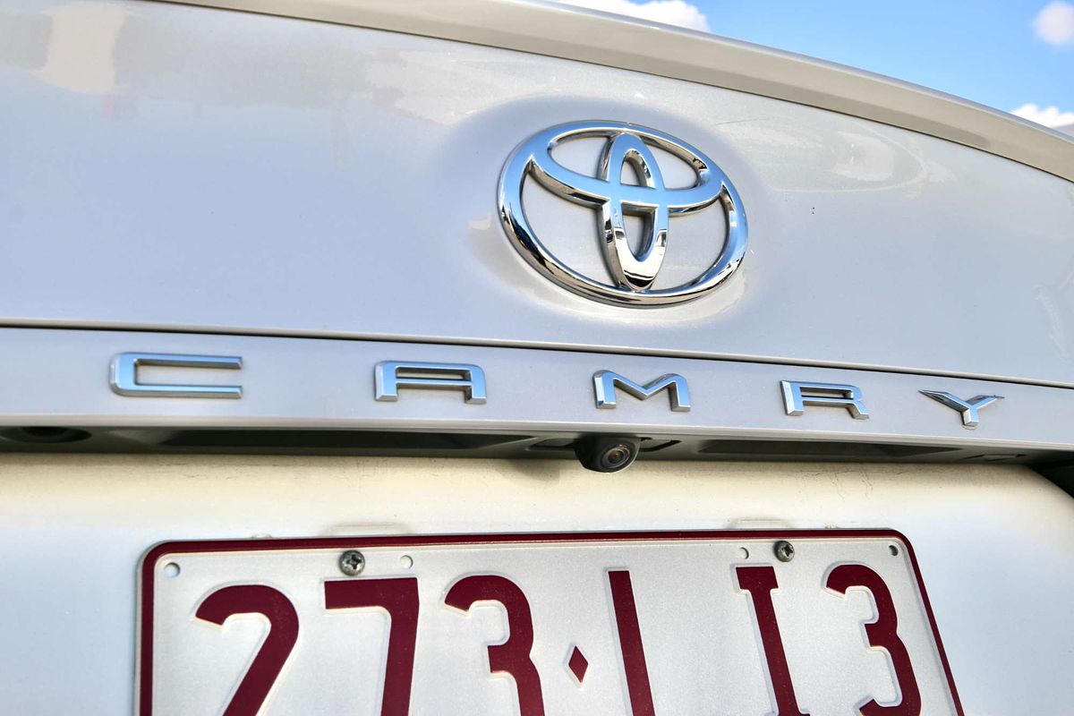 2018 Toyota Camry SL ASV70R